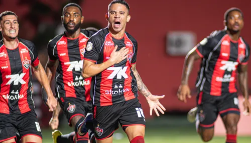 Bragantino x Vitória: onde assistir, prováveis escalações e arbitragem