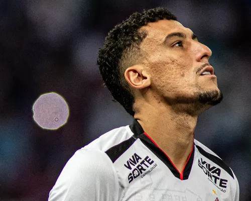 Baralhas lamenta atuação no segundo tempo: "Acabamos sofrendo" - Imagem