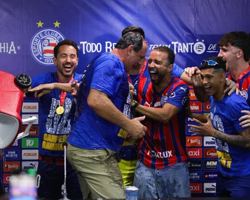 Ceni exalta torcida do Bahia após título baiano: "Carregou o time" - Imagem