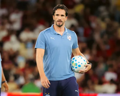Ceni instruiu auxiliar durante Flamengo x Bahia? Saiba o que aconteceu - Imagem