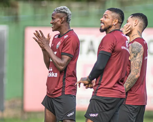 Marinho e Pedro Henrique contra o Corinthians? Veja atualizações do DM do Vitória - Imagem