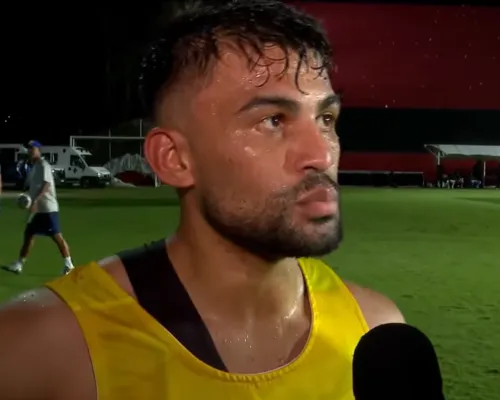 Ronald celebra vitória contra o Piauí e cita importância dos reservas - Imagem