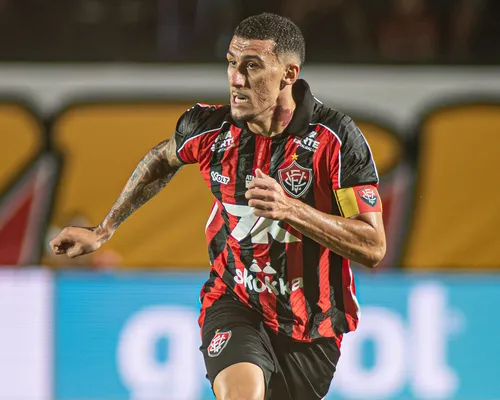 Vitória de Jair Ventura ainda não venceu jogos sem Baralhas - Imagem