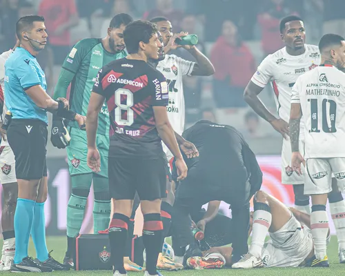 Vitória formaliza nova representação contra arbitragem na CBF - Imagem