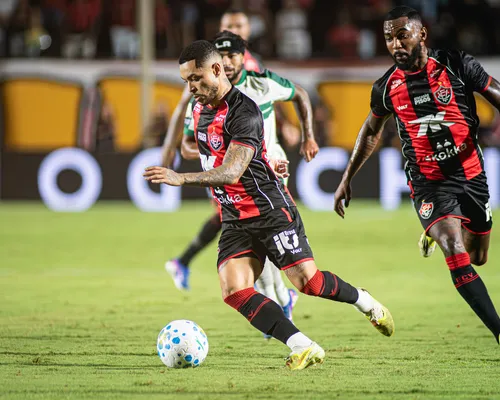 Vitória perde Matheuzinho para próximo jogo do Brasileirão; saiba mais - Imagem