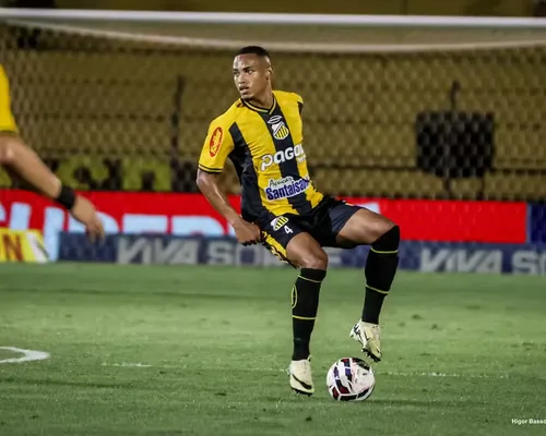 Vitória tentou contratação de zagueiro de time paulista; saiba quem é - Imagem