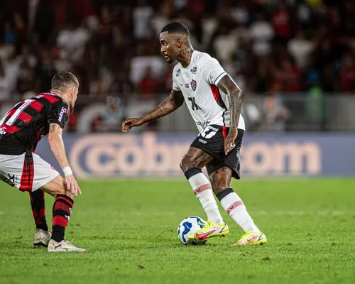 Vitória volta a enfrentar Flamengo no Maracanã após 8 a 0 e desafia retrospecto ruim - Imagem