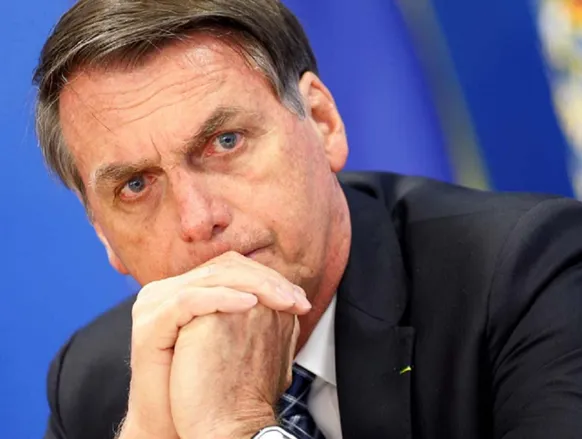 Bolsonaro tem broncopneumonia; conheça os riscos da doença para idosos - Imagem
