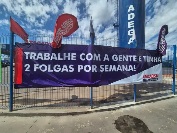 Fim da escala 6x1? Supermercado anuncia duas folgas como benefício - Imagem