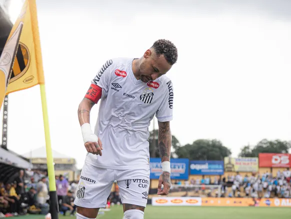 Neymar corre contra o tempo: como a eliminação do Santos afeta retorno à Seleção - Imagem