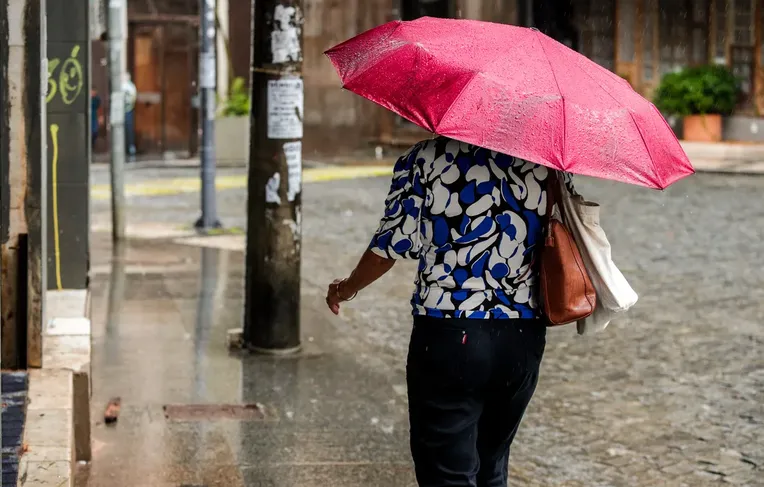 Chuva continua? Veja como fica o tempo em Salvador neste fim de semana