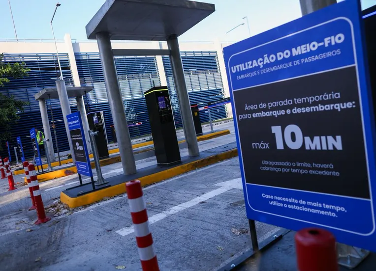 Aeroporto pressiona Prefeitura a barrar projeto de Muniz que veta Kiss & Fly