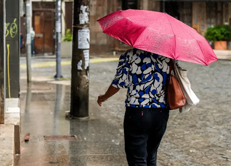 Chuva continua? Veja como fica o tempo em Salvador neste fim de semana