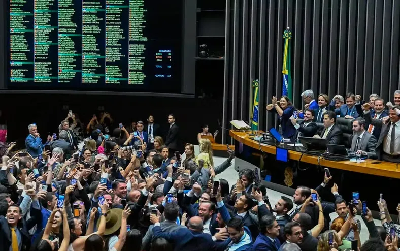 Dosimetria: derrubada de veto pode parar na justiça internacional - Imagem