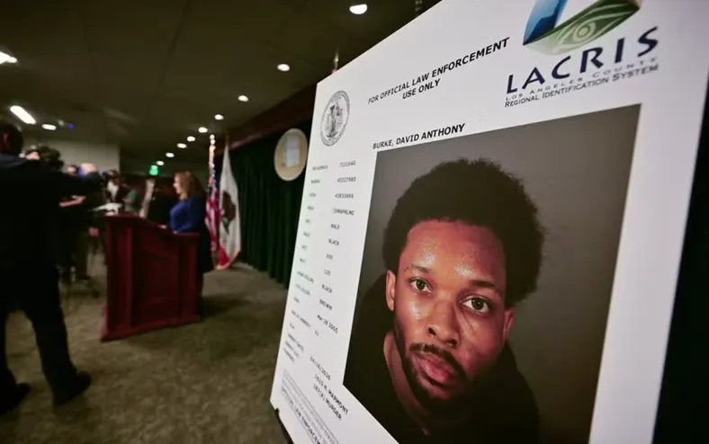 Cantor é acusado de esfaquear e esquartejar jovem de 14 anos - Imagem