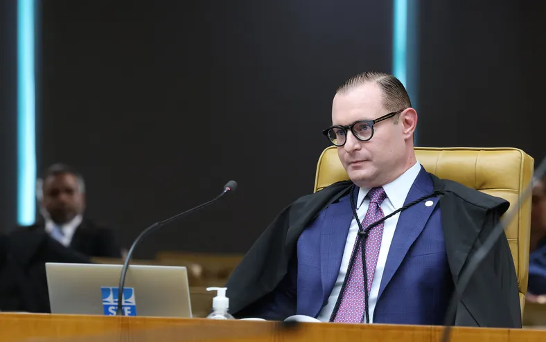 Cristiano Zanin toma decisão sobre instalação da CPI do Banco Master - Imagem