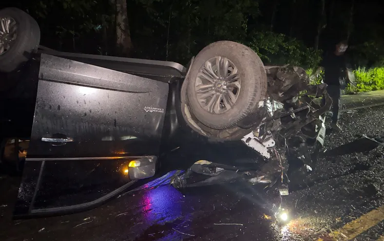 Deputado baiano sobrevive a grave acidente: "Morte perdeu de novo" - Imagem