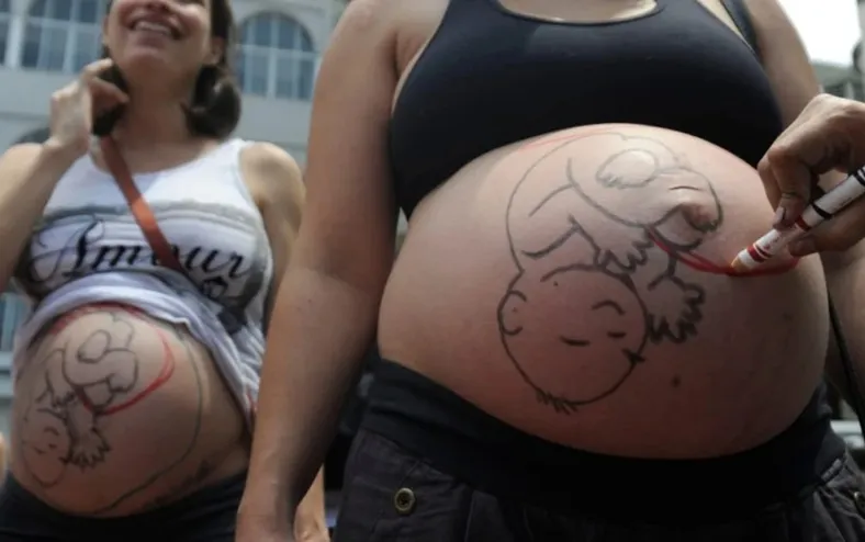 Deputado bolsonarista quer apoiar mulheres que desejam abortar na Bahia - Imagem