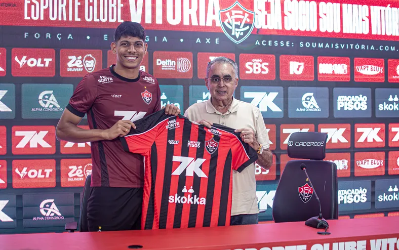 Diretor do Vitória avalia janela de contratações do time em 2026 - Imagem