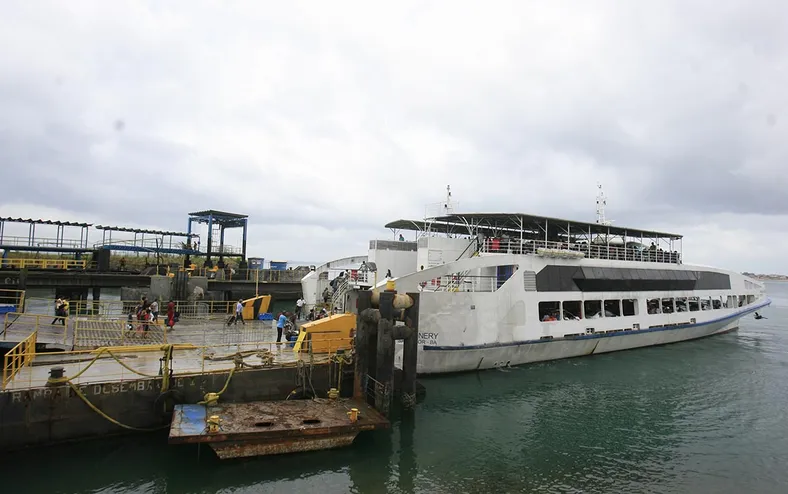 Ferry-boat inicia processo de adequação à Ponte Salvador-Itaparica - Imagem