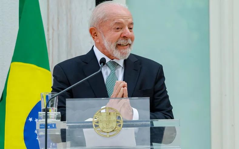 "Inaceitável", diz Lula após ataque a Donald Trump nos EUA - Imagem