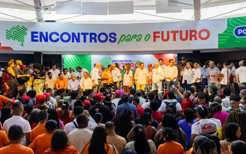 Jerônimo reúne mais de 20 prefeitos, anuncia novo hospital e reforça união da base - Imagem