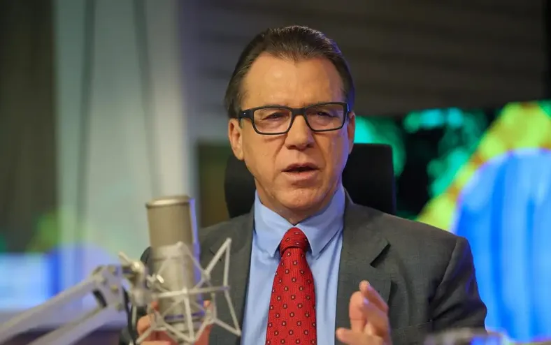 Luiz Marinho abre debate sobre fim da escala 6x1 em comissão especial - Imagem