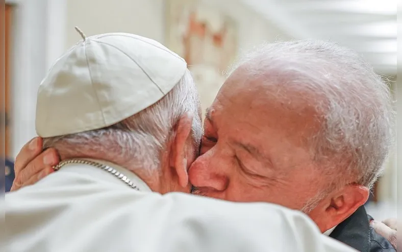 Lula homenageia papa Francisco: “Um ano de saudades” - Imagem