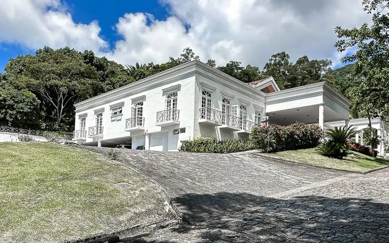 Saiba como é a mansão gigante de Didi, à venda por R$ 20 milhões - Imagem