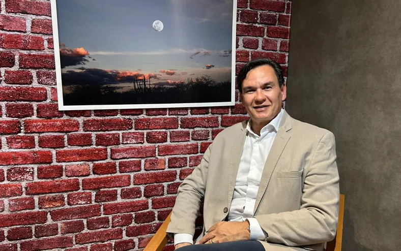 Secretário projeta Salvador do futuro e prega habitação popular - Imagem