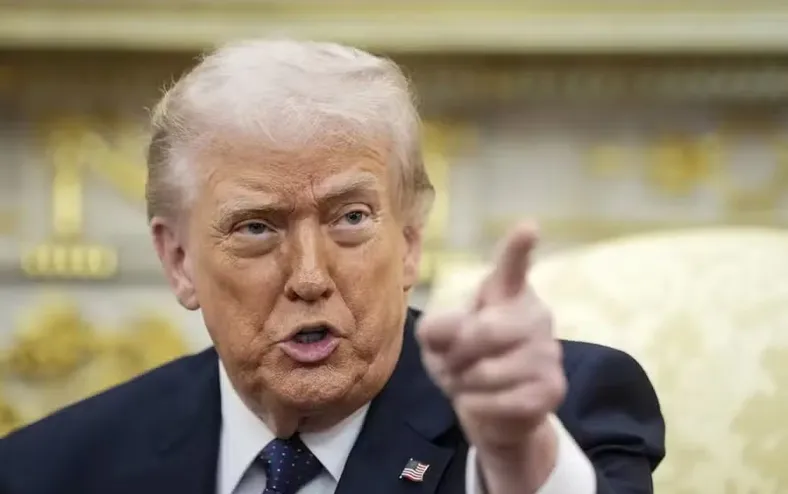 Trump dá ultimato de 48 horas ao Irã sob ameaça de "inferno militar" - Imagem