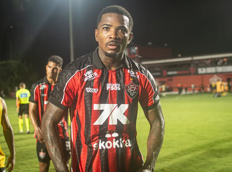 Vitória perde atleta titular para enfrentar o Corinthians; saiba quem - Imagem