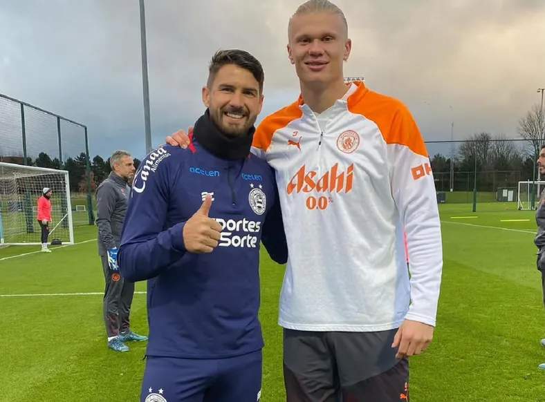 Novo patrocinador, BYD quer amistoso entre Bahia e Manchester City - Imagem