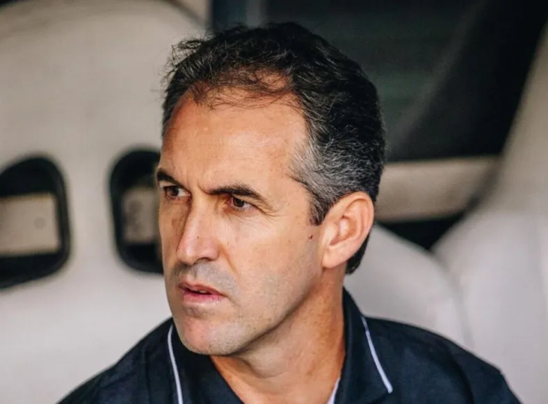 Técnico do Remo surpreende ao comparar Bahia com Palmeiras e Flamengo - Imagem