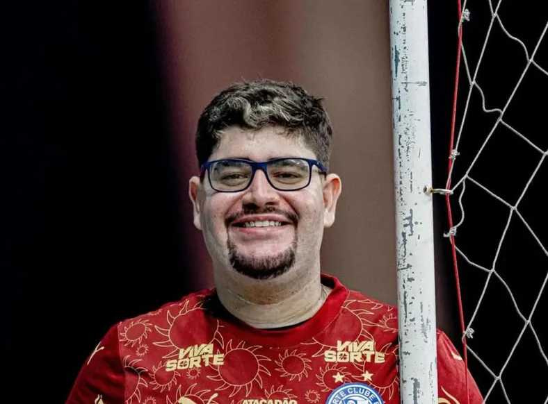 Torcedor conhecido do Bahia é preso por suspeita de pornografia infantil - Imagem