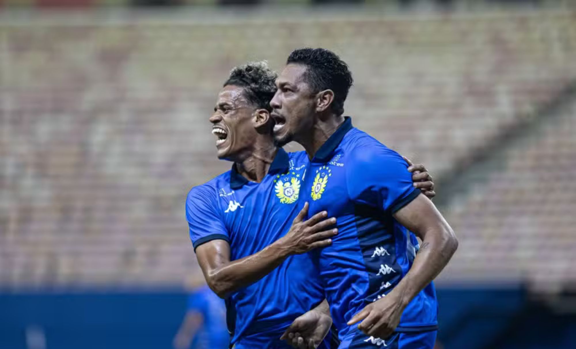 Ex-Bahia se aproxima de recorde de gols em ano histórico na Europa