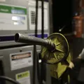Gasolina E32 amplia desafio para veículos não flex imagem