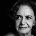 Atriz Laura Cardoso, pioneira da televisão, morre aos 98 anos imagem