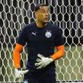 Bahia confirma lesão de Léo Vieira, substituído com dores no joelho imagem