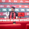 Vitória inscreve zagueiro e deixa meio-campo de fora da Copa do Brasil imagem