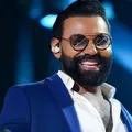 Cantor Pablo é atingido por lata em show de São João na Bahia; assista vídeo imagem