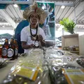 Cerveja, cacau e arte: como indígenas baianos transformam a floresta em renda coletiva imagem