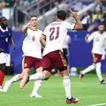 Confira fotos do confronto entre Espanha e França na semifinal da Copa imagem