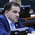 Deputado do PL é alvo da PF por suspeita de desvio de emendas imagem