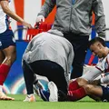 Entenda a situação de Kike após deixar jogo do Bahia lesionado imagem