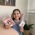 Escrita aproxima gerações e revela talento de menina de 8 anos imagem