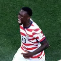 Estados Unidos dominam Paraguai e goleiam na estreia da Copa do Mundo