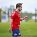 Everton Ribeiro já se aposentou no Bahia; só o Grupo City ainda não aceitou imagem