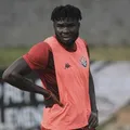 Ex-Vitória é convocado e vai jogar a Copa do Mundo pelo Equador imagem