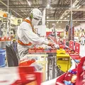 Gigante alimentícia anuncia demissão em massa e fechamento de fábricas imagem